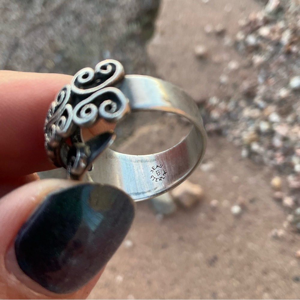 Sterling Silver Swirl Ring - Picture 5 of 7